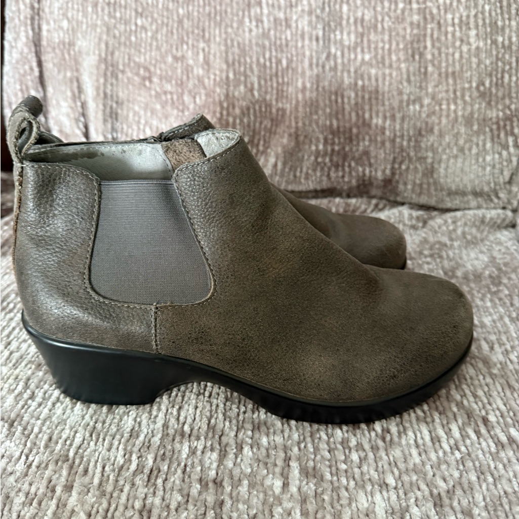 Alegria Pg Lite Boots Womens 10 Ever Stonewall Chelsea Gray Leather Eve-603 (A) — image 3 of 7
